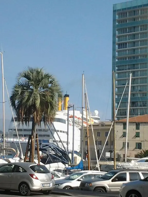 Appartamento Piazzetta La Maddalena 0*, Savona