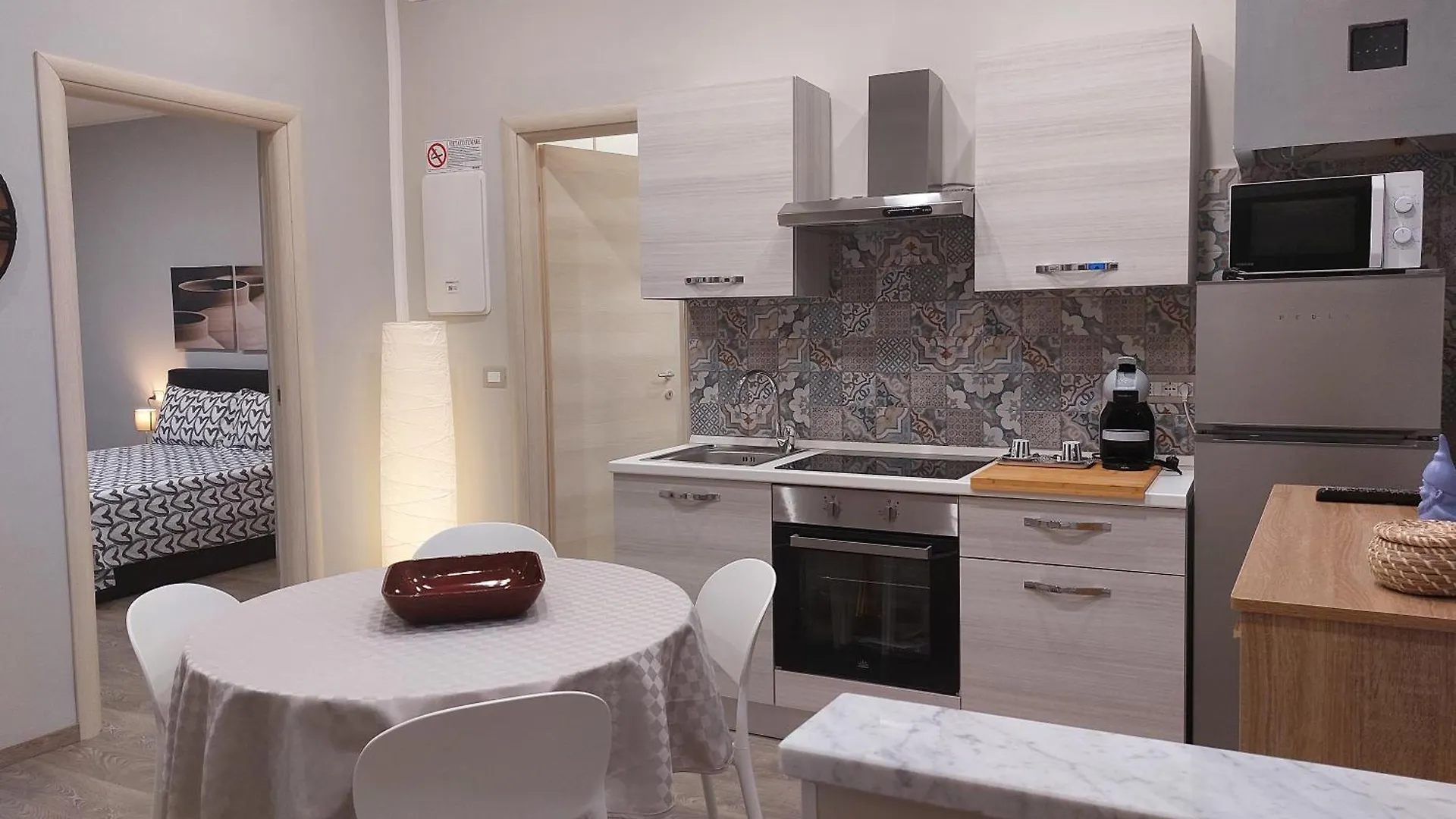 Appartamento Piazzetta La Maddalena 0*, Savona Italy